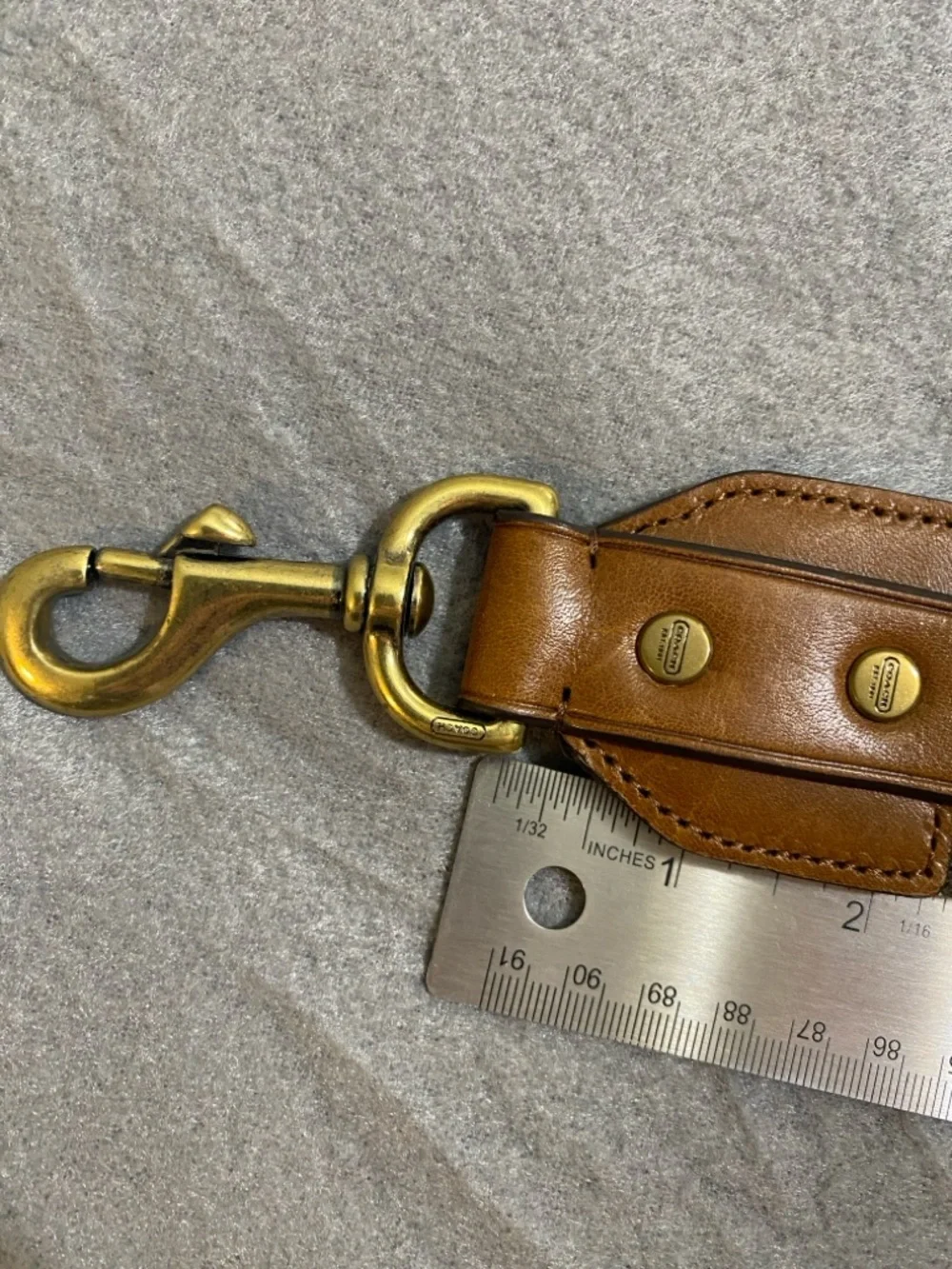 Coach removable shoulder